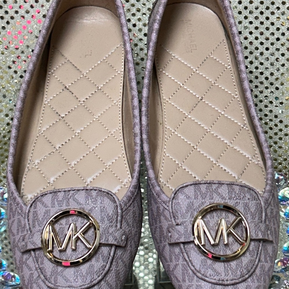Michael Kors Logo Flat Loafers Size 11